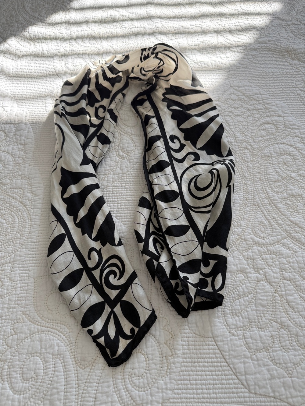 Vintage Black & White Graphic Print Scarf 43x15 Abstract Statement